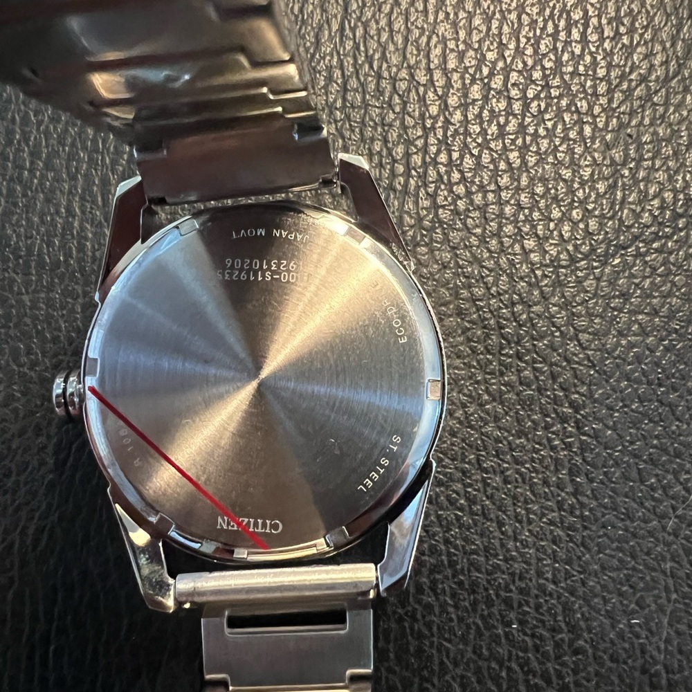 Citizen Men’s Eco-Drive Watch AW0080-57A NWOB - Picture 3 of 4